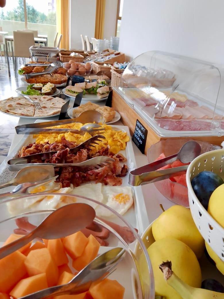 Hotel Metropol Песаро Екстериор снимка